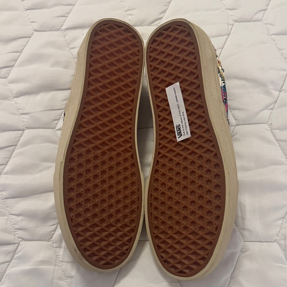Vans Slip-On Floral Embroidered Sneakers - Cream with Pink, Purple, Teal, Gold - Picture 5 of 5